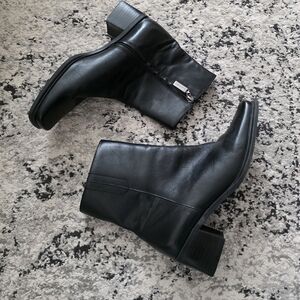 Vintage Caressa Leather Square Toe Boots Womens 7.5 Black 90s/y2k Citychic Goth